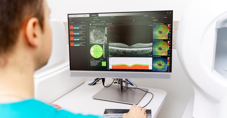 ophthalmology_682164668